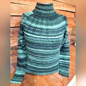 NWT Knox Rose Size Extra Small Green‎ Stripe Sweater